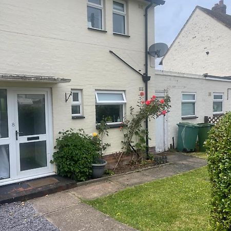 House Number 8 Sleeps Up To 6 People With Smart Tvs In Every Room Wellington (Shropshire) Exterior foto